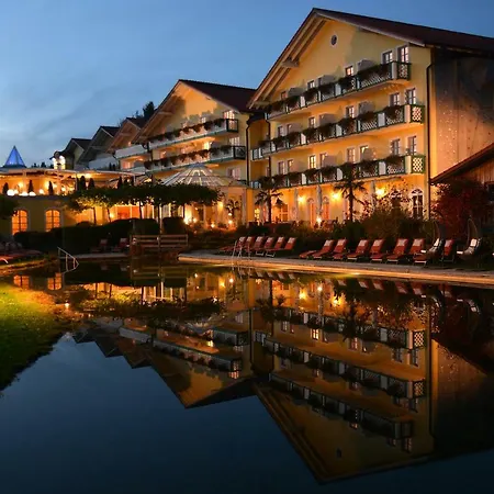ホテル Angerhof Sport- U. Wellnesshotel 4*